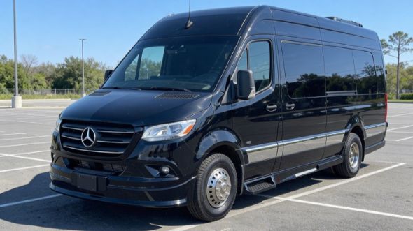salem 8 passenger sprinter van