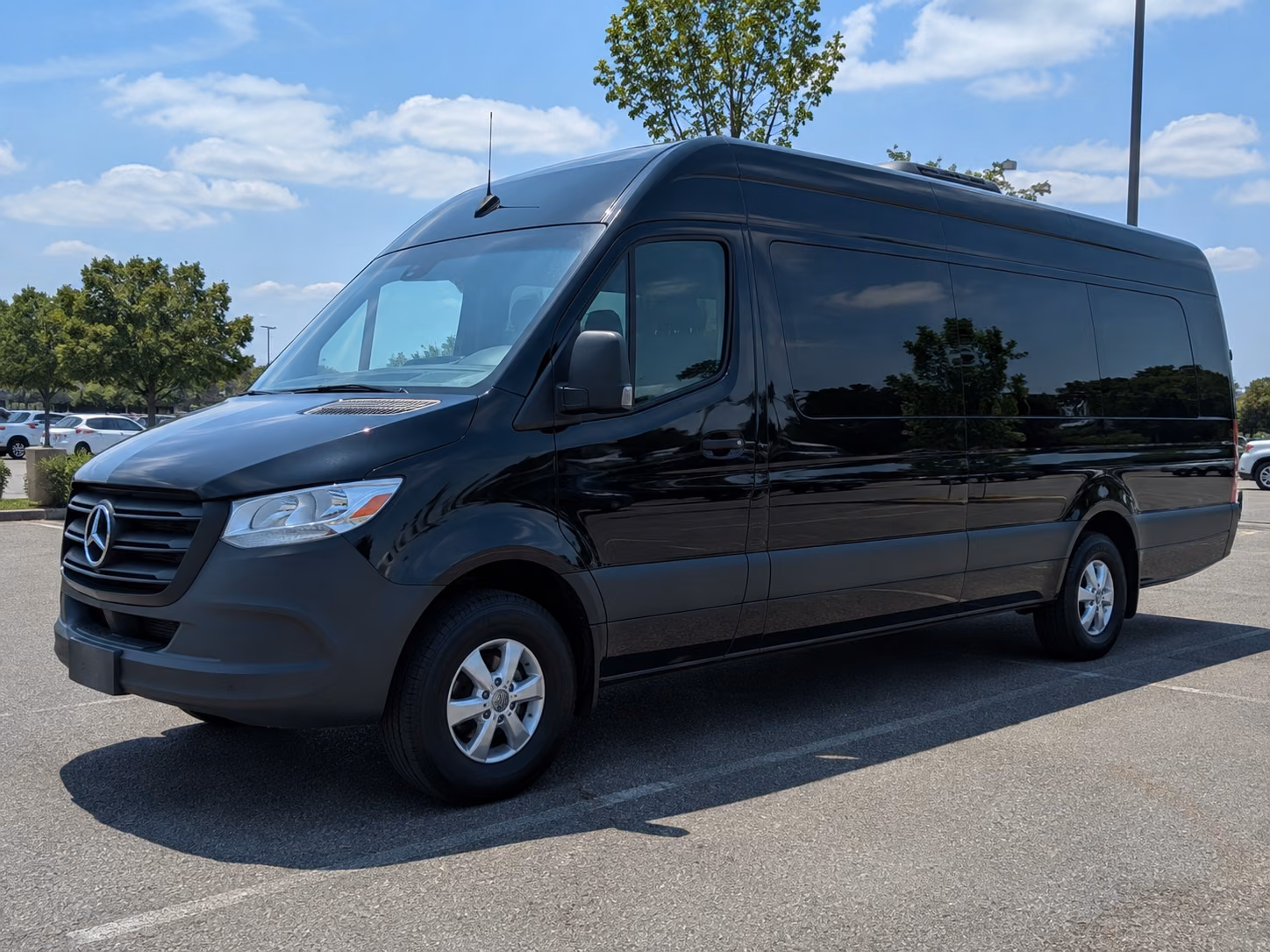 salem 18 passenger sprinter van