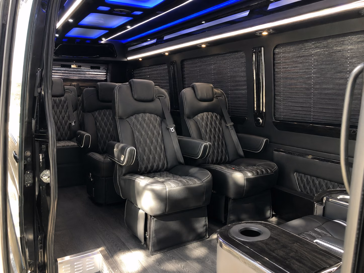 salem 8 passenger sprinter van interior